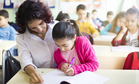 AdobeStock 190018025   school support